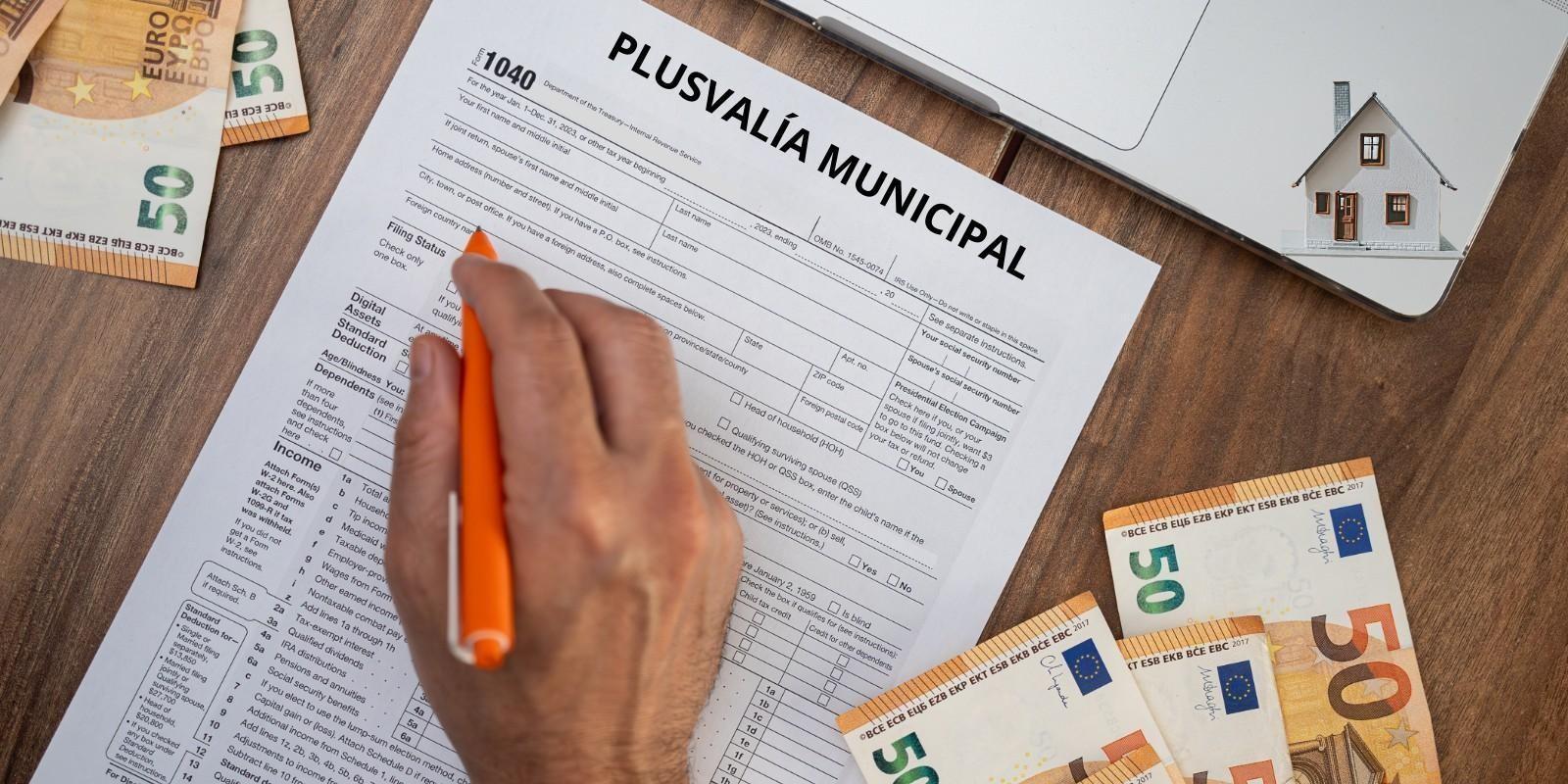 ¿Debo pagar la plusvalía municipal al vender o heredar un inmueble?