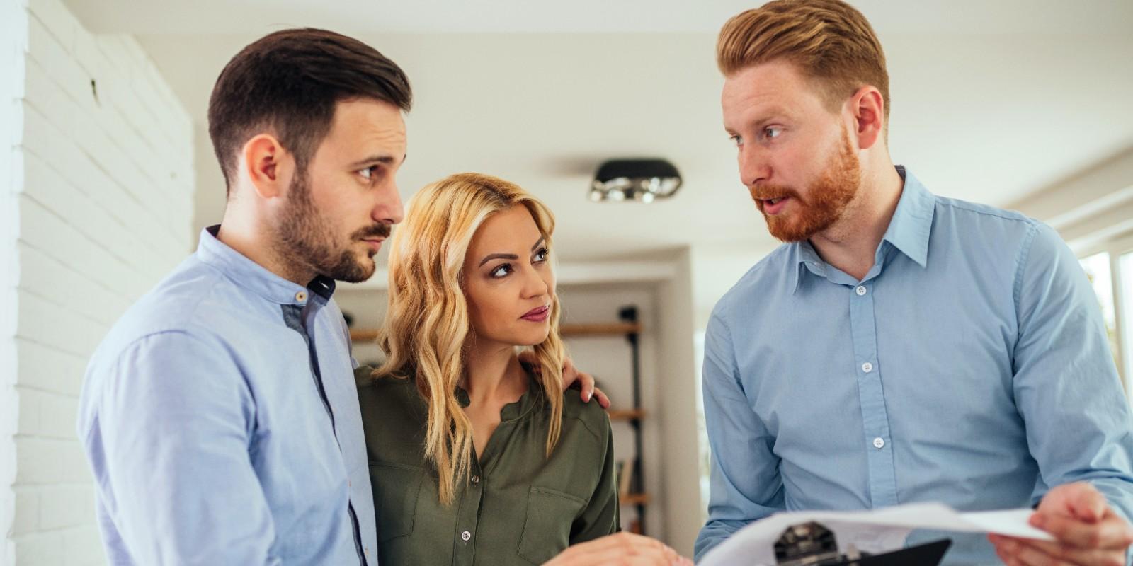 Evitando errores comunes: Cómo establecer el precio correcto al vender una propiedad inmobiliaria