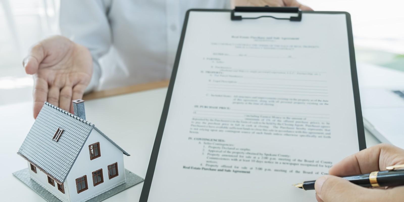 Documentación clave para vender tu casa sin problemas en Santiago de Compostela