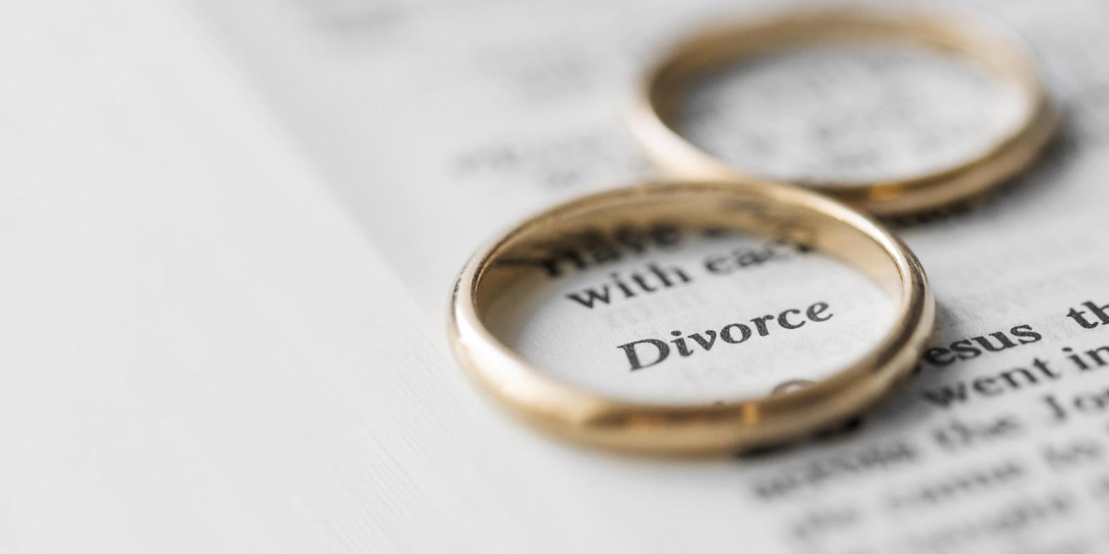 inmobiliarias en Santiago de Compostela  - Vender la casa antes del divorcio: ¿es lo mejor?
