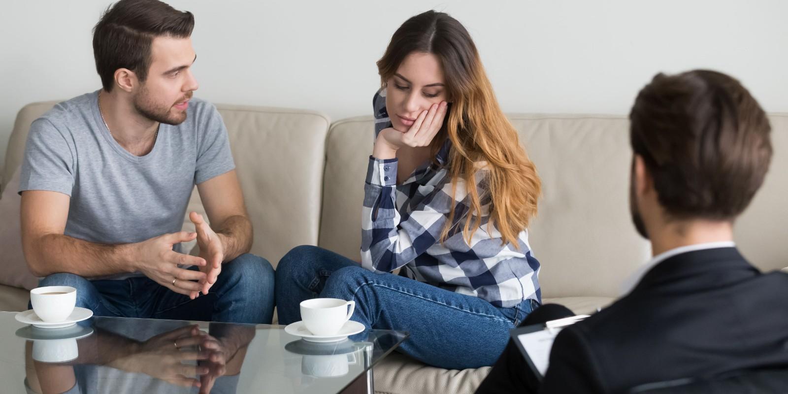 Agencias Inmobiliarias en Santiago de Compostela - Vender tu casa familiar en un divorcio: guía práctica